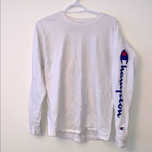 Men’s medium Champion Long-sleeve